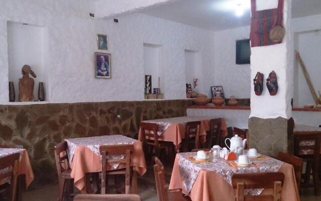 Plaza Pueblo Hotel