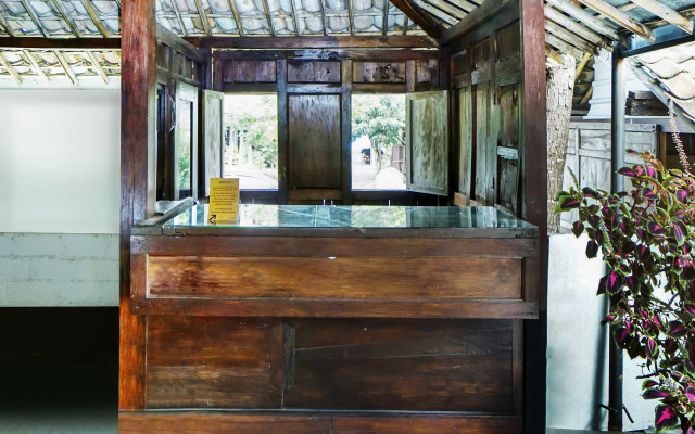 Omah Mbah Lurah Syariah by OYO Rooms