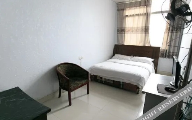 Liuzhou Yaping Hotel (Liunan Wanda Store)