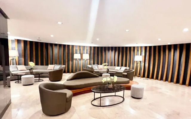Mall of Asia - Aseana Residences