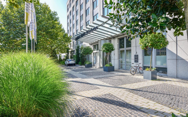 NOVINA HOTEL Wöhrdersee Nürnberg City