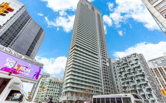 RS Suites CN Tower & MTCC