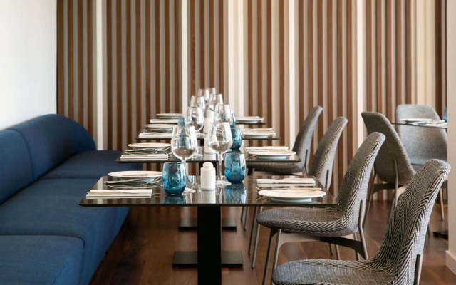 Mercure Larnaca Beach Resort