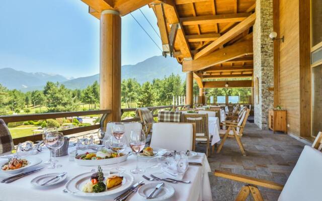 Pirin Golf & Country Club Apartments Complex