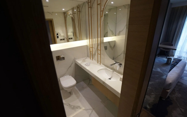 Clarks Inn suites Raipur