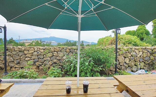 Seong Ge Dol Pension