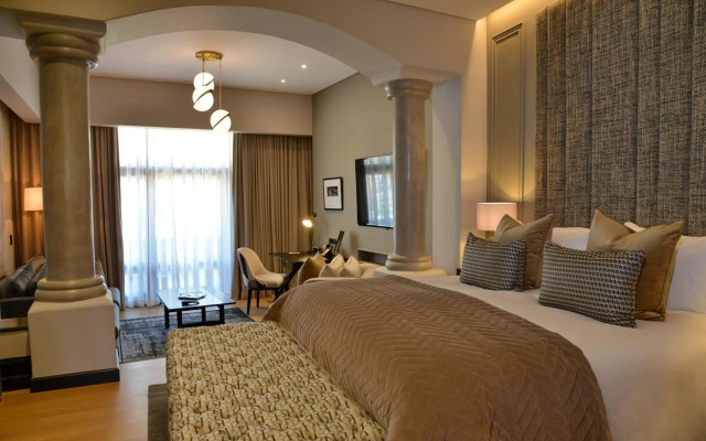 Apogee Boutique Hotel & Spa