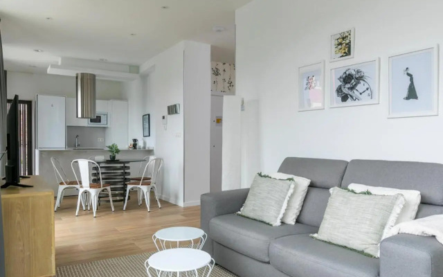 Riverside by Forever Rentals