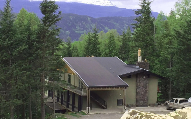 The Lodge At Skeena Landing