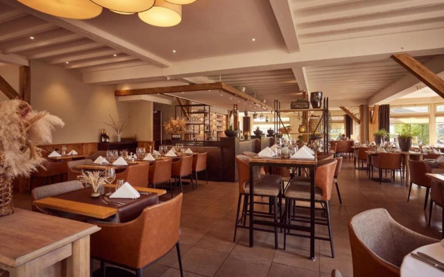 Van Der Valk Hotel Dennenhof