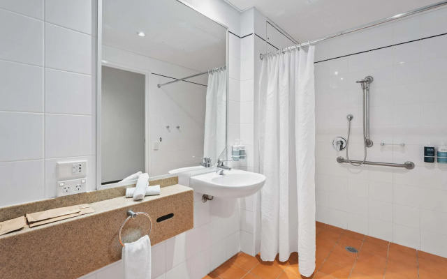 Novotel Canberra
