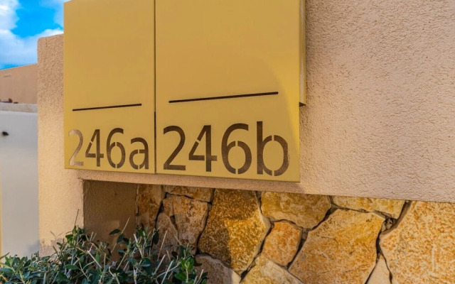 Seaside Retreat Green Coast