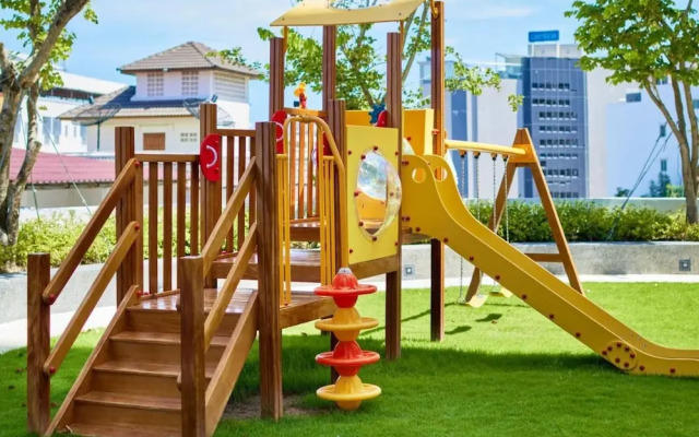 Sea View 2 Bed Room at Great Location