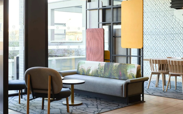 B&B HOTEL Le Port-Marly Saint-Germain-En-Laye
