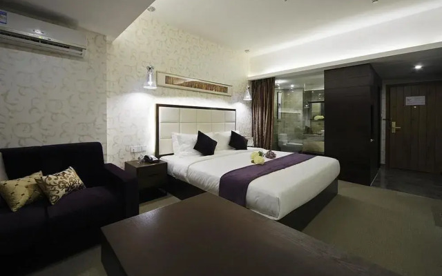 Luminous Jade Hotel