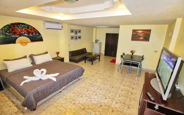 Phratamnak Inn