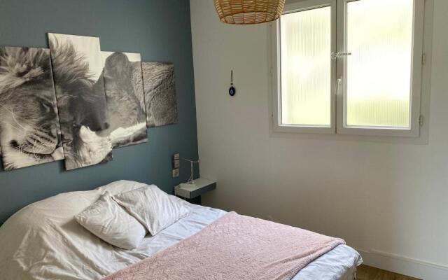 FABRON vue mer 4 personne parking