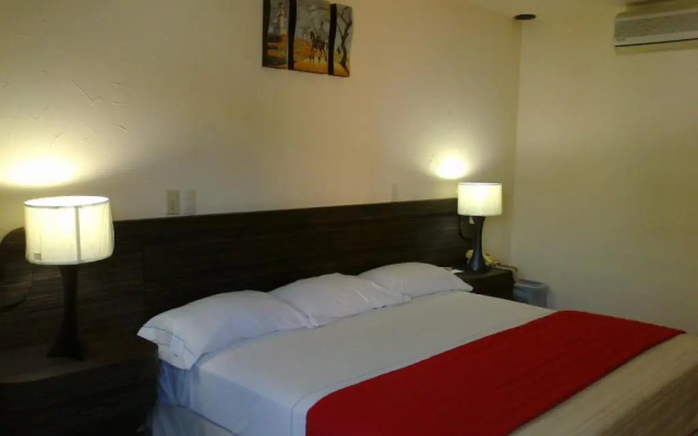 Hotel del Real del Sol