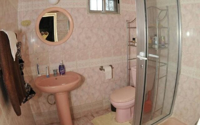 Moko's Bed & Breakfast