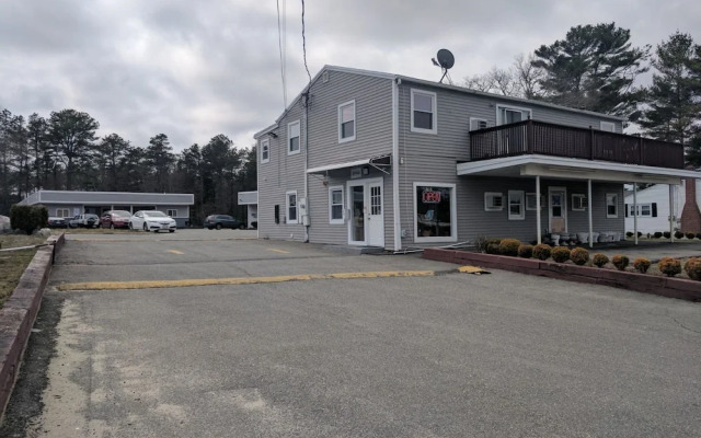 Rosewood Motel
