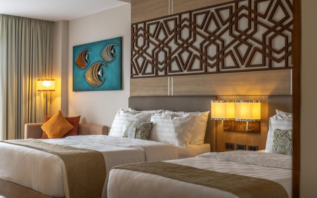 Zuri Resort