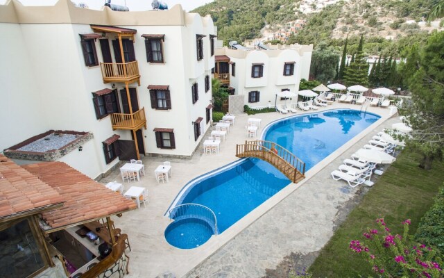 Mira Suites