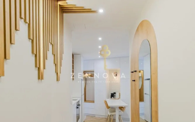 Zennova 72 Tsinari Luxury Suite