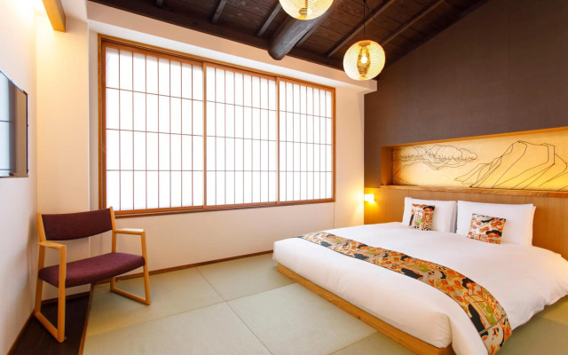 Gion Misen Furumonzen