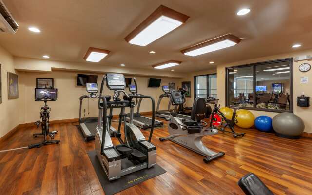 Best Western Premier Bridgewood Resort Hotel