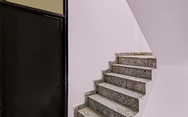 OYO 700148 Hotel Delight Stay