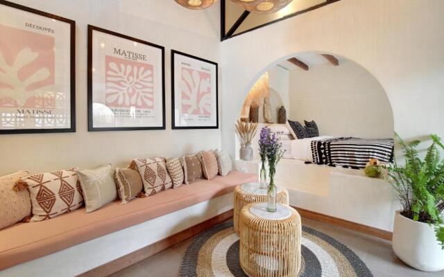 Loft Style Private Bungalow Seminyak 1 bedroom