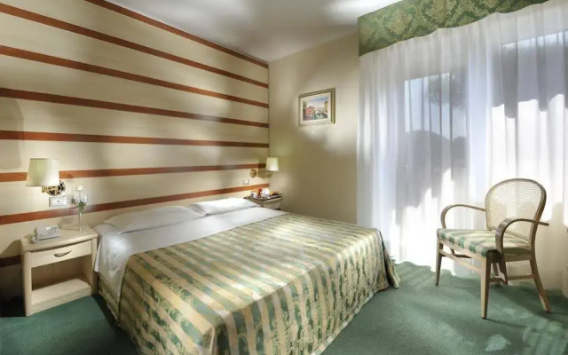 Hotel Arizona