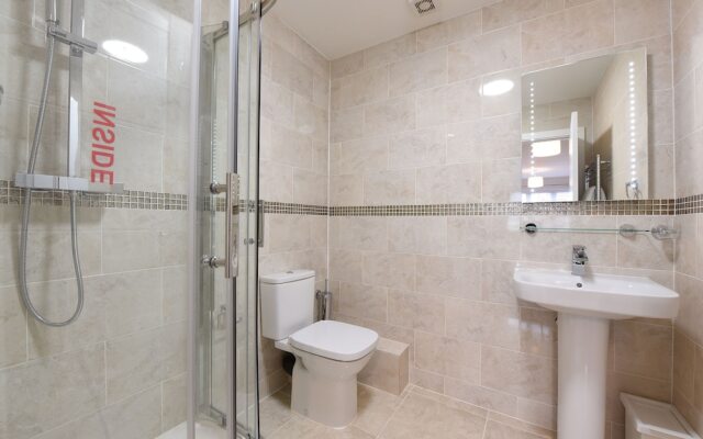 YAA Luxury Apartments - Queens Road