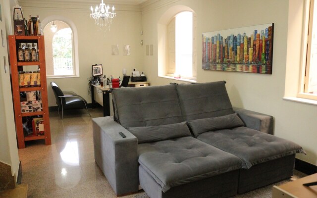 Nuh Hostel - Lourdes
