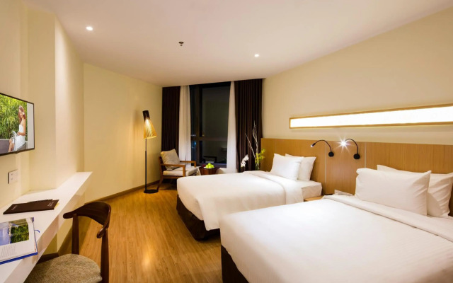 Starcity Hotel & Condotel Beachfront Nha Trang