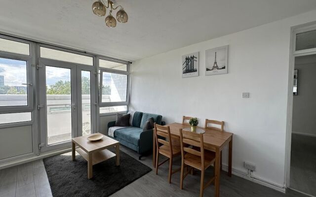 Lovely 3-bed Apartment in London