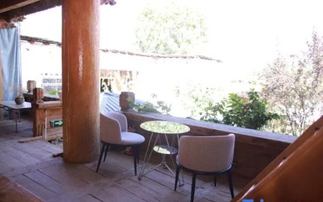 Shangri-La Vo Jingdujie Homestay