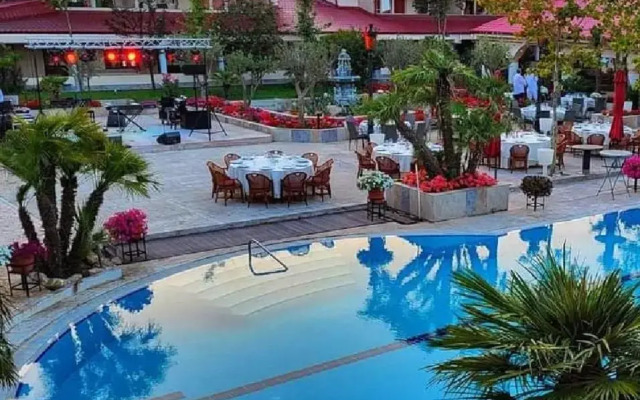 Vox Maris Grand Resort - Adults only