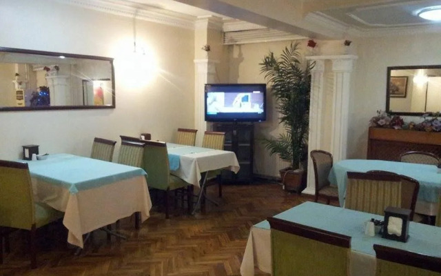 Grand Mark Hotel