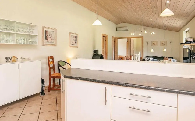 12 Person Holiday Home in Hals-by Traum