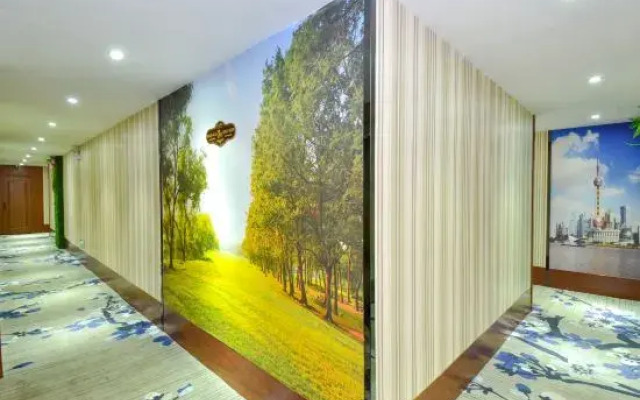 Huating Hotel (Fengzhou)