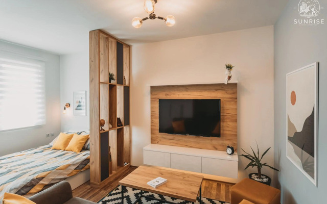 Sunrise Luxury Apartment