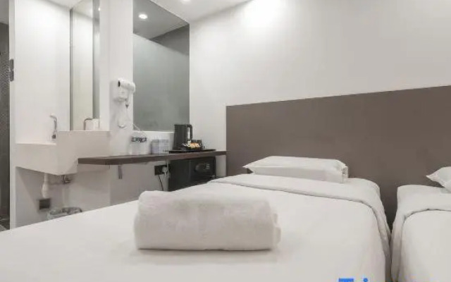 A Hotel Dickson