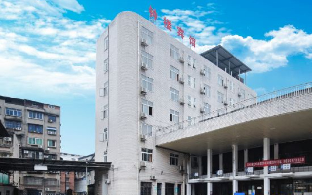Bell Tower Hotel