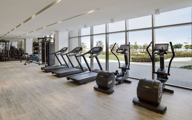 Th8 Palm Dubai Beach Resort, Vignette Collection, by IHG