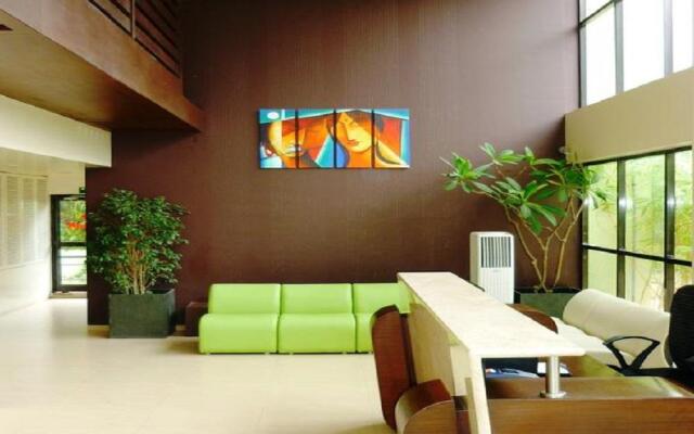 Monarch Montvert, Baner Pune
