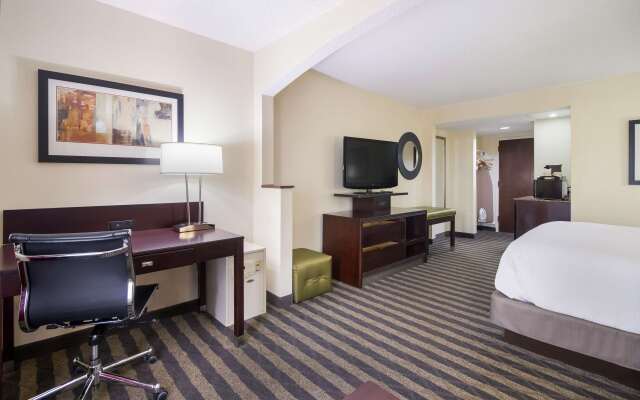 Best Western Suites Near Opryland