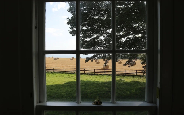 Tarrel Farmhouse