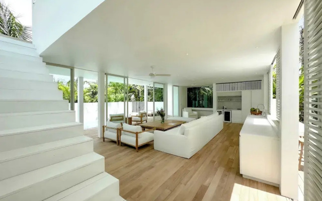 Sunset Bungalow