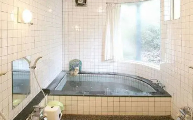 Ryokan Minshuku Kamoya